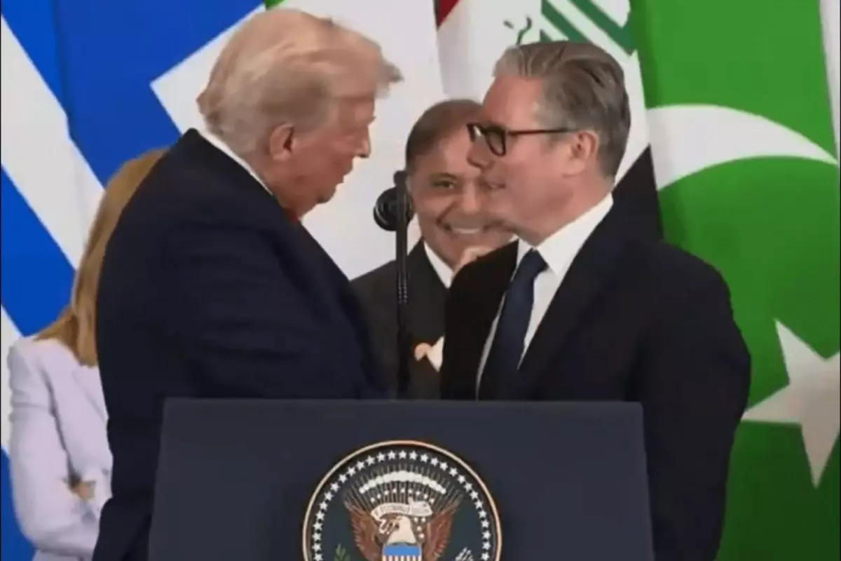 trumptan ingiltere basbakanina soguk dus gel konus dedi sonra umursamadi 11zeSTHN.jpg