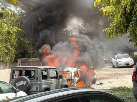 İran’ın İsrail’e Yönelik Misilleme Saldırısı: 3 Yaralı