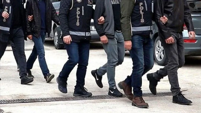 Ankarada cankaya belediyesine yolsuzluk operasyonu cankaya belediye baskani huseyin can guner dahil 36 kisiye 18OfnRsY